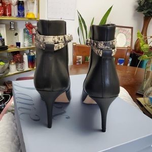 Ankle stiletto heel booties